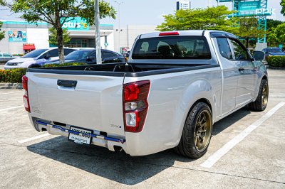 2023 Isuzu D-Max 1.9 S Space Cab