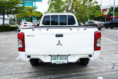 2022 Mitsubishi Triton 2.5 GL Single Cab