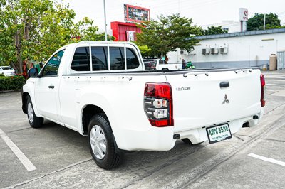 2022 Mitsubishi Triton 2.5 GL Single Cab