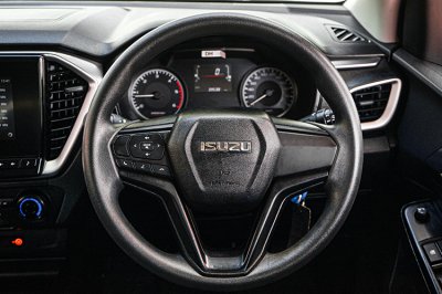 2023 Isuzu D-Max 1.9 Cab-4 Hi-Lander L DA