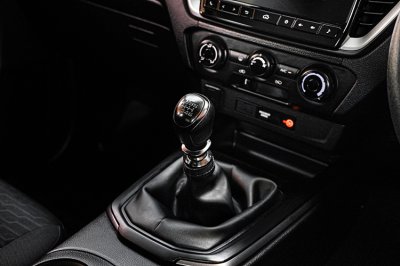 2023 Isuzu D-Max 1.9 Cab-4 Hi-Lander L DA