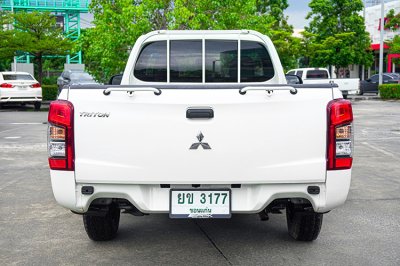 2022 Mitsubishi Triton 2.5 GL