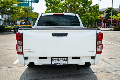 2023 Isuzu D-Max 1.9 S Cab-4