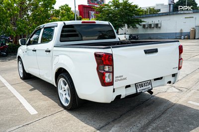 2023 Isuzu D-Max 1.9 S Cab-4