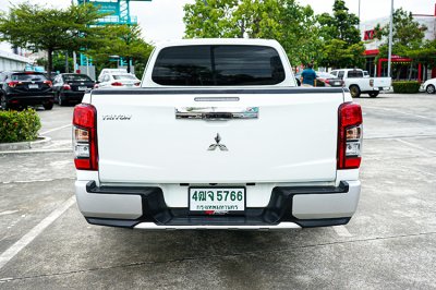 2022 Mitsubishi Triton 2.5 Mega Cab GLX