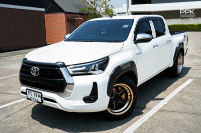 2022 Toyota HILUX REVO 2.4 Double Cab Z Edition Mid Pickup