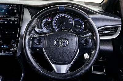 2018 TOYOTA YARIS ECO 1.2 E