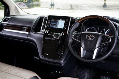 2022 TOYOTA MAJESTY 2.8 GRANDE