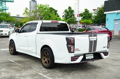 2023 ISUZU D-MAX  SPACECAB 1.9 L DA X-series