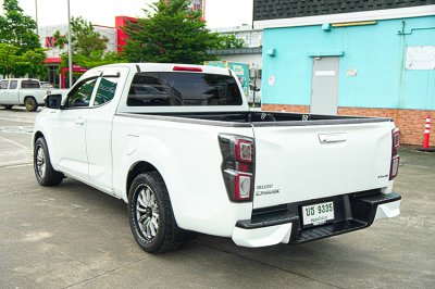 Isuzu D-Max 1.9 L DA Space Cab