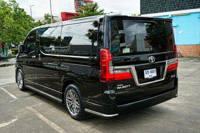 2021 Toyota Majesty 2.8 Premium Van