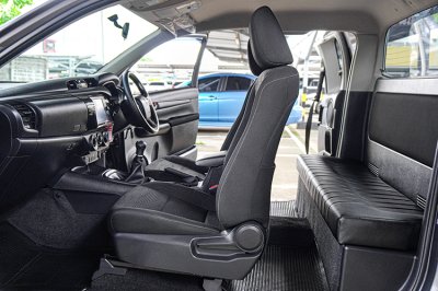 2024 Toyota Hilux Revo 2.4 Smart Cab Z Edition Entry