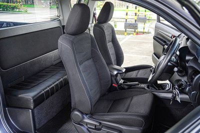 2024 Toyota Hilux Revo 2.4 Smart Cab Z Edition Entry