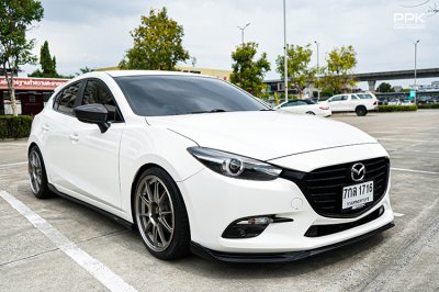 2018 Mazda 3 2.0  S Sports Hatchback