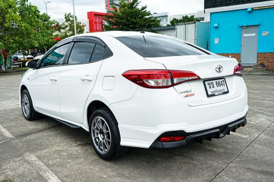 2022 Toyota Yaris Ativ 1.2 Entry
