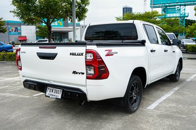 2025 Toyota HILUX REVO 2.4 Double Cab Z Edition Mid