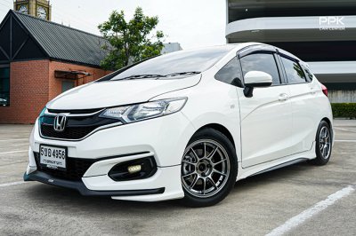 2022 Honda JAZZ 1.5  V+ Hatchback