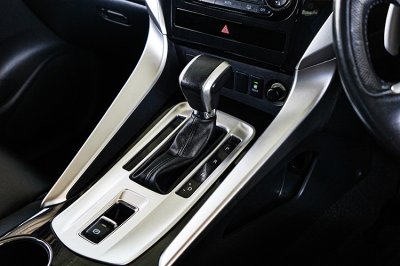 2016 Mitsubishi PAJERO SPORT 2.4 GT