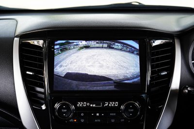 2016 Mitsubishi PAJERO SPORT 2.4 GT