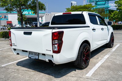 2022 Isuzu D-MAX 1.9 Cab-4 S Pickup