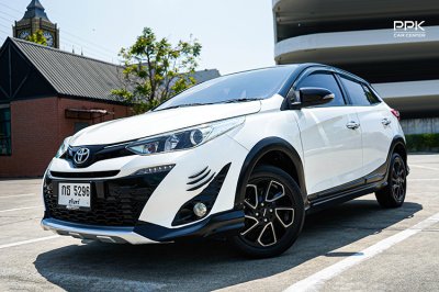 2020 Toyota YARIS 1.2 High Cross Hatchback