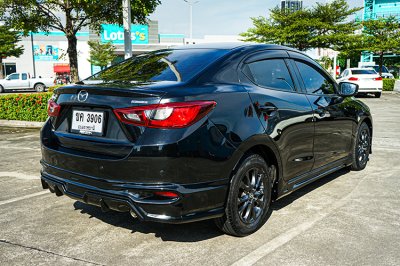 2022 Mazda 2 1.3  S Leather