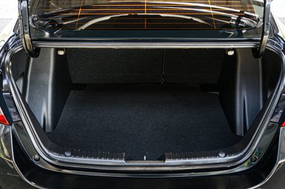 2022 Mazda 2 1.3  S Leather