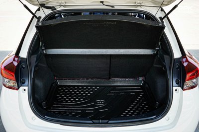 2020 Toyota YARIS 1.2 High Cross Hatchback