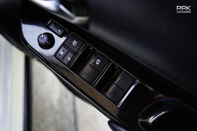 2020 Toyota YARIS 1.2 High Cross Hatchback