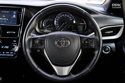 2020 Toyota YARIS 1.2 High Cross Hatchback