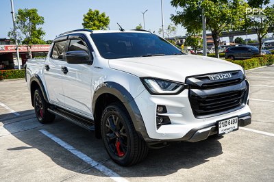 2022 Isuzu D-MAX 3.0 Cab-4  Vcross M 4WD Pickup