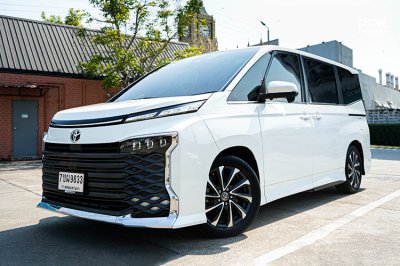 2022 Toyota VOXY 2.0 SZ Van