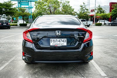 2017 HONDA CIVIC 1.8 E