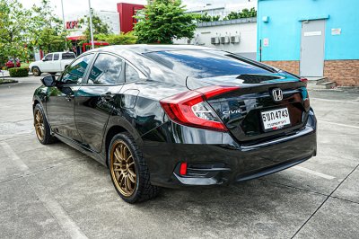 2017 HONDA CIVIC 1.8 E