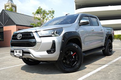 2022 Toyota HILUX REVO 2.4 Double Cab Prerunner Entry Pickup