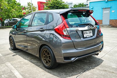 2019 Honda Jazz 1.5  V+ Hatchback