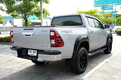 2022 Toyota HILUX REVO 2.4 Double Cab Prerunner Entry Pickup