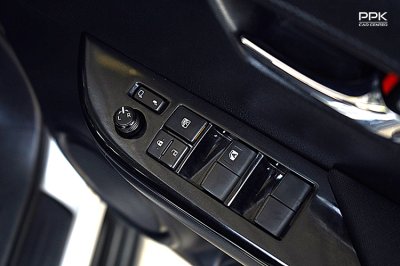 2022 Toyota HILUX REVO 2.4 Double Cab Prerunner Entry Pickup