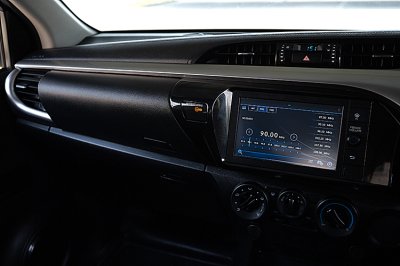 2022 Toyota HILUX REVO 2.4 Double Cab Prerunner Entry Pickup