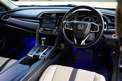 2020 Honda CIVIC 1.8 FC EL