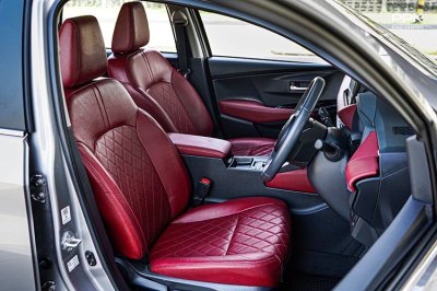 2025 Toyota Yaris Ativ 1.2 Premium Luxury Sedan