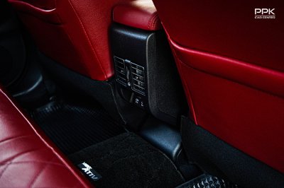 2025 Toyota Yaris Ativ 1.2 Premium Luxury Sedan