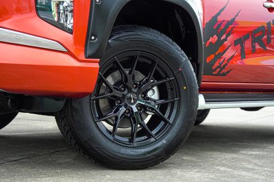 2019 Mitsubishi Triton 2.4 Double Cab GT Plus