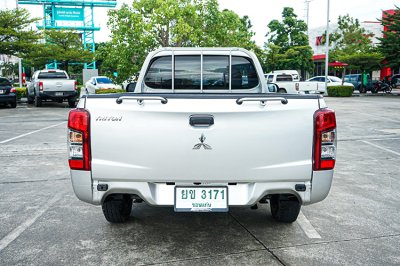 2022 Mitsubishi Triton 2.5 Single Cab GL