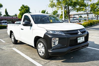 2022 Mitsubishi Triton 2.5 GL Single Cab