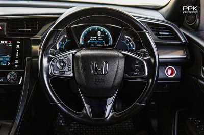 2017 Honda CIVIC 1.5 FK Turbo Hatchback