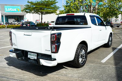 Isuzu D-Max 1.9 L DA Space Cab