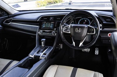 2019 Honda CIVIC 1.8 FC EL Sedan