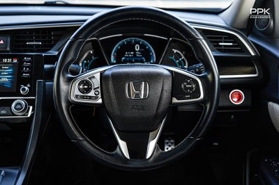 2019 Honda CIVIC 1.8 FC EL Sedan
