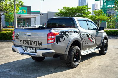 2018 MITSUBISHI TRITON  2.4 GLS LTD PLUS DBL CAB